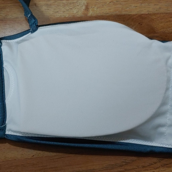 PINK Victoria's Secret Flutter Strap Bikini Top L NWOT - Picture 8 of 10